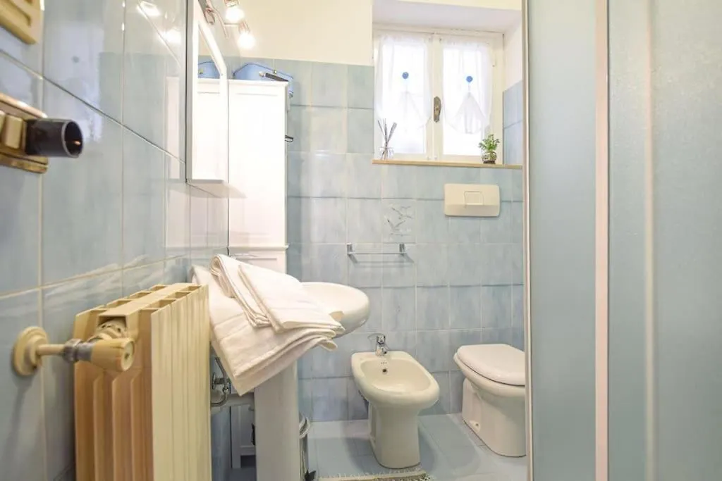 Casa Titen Ventimiglia 0*,